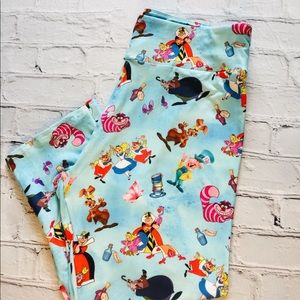 Alice in Wonderland Custom Leggings OS & TC